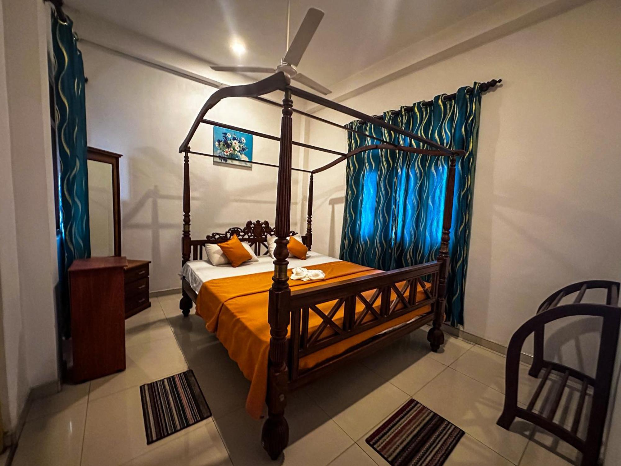Отель New Panda House Галле Экстерьер фото