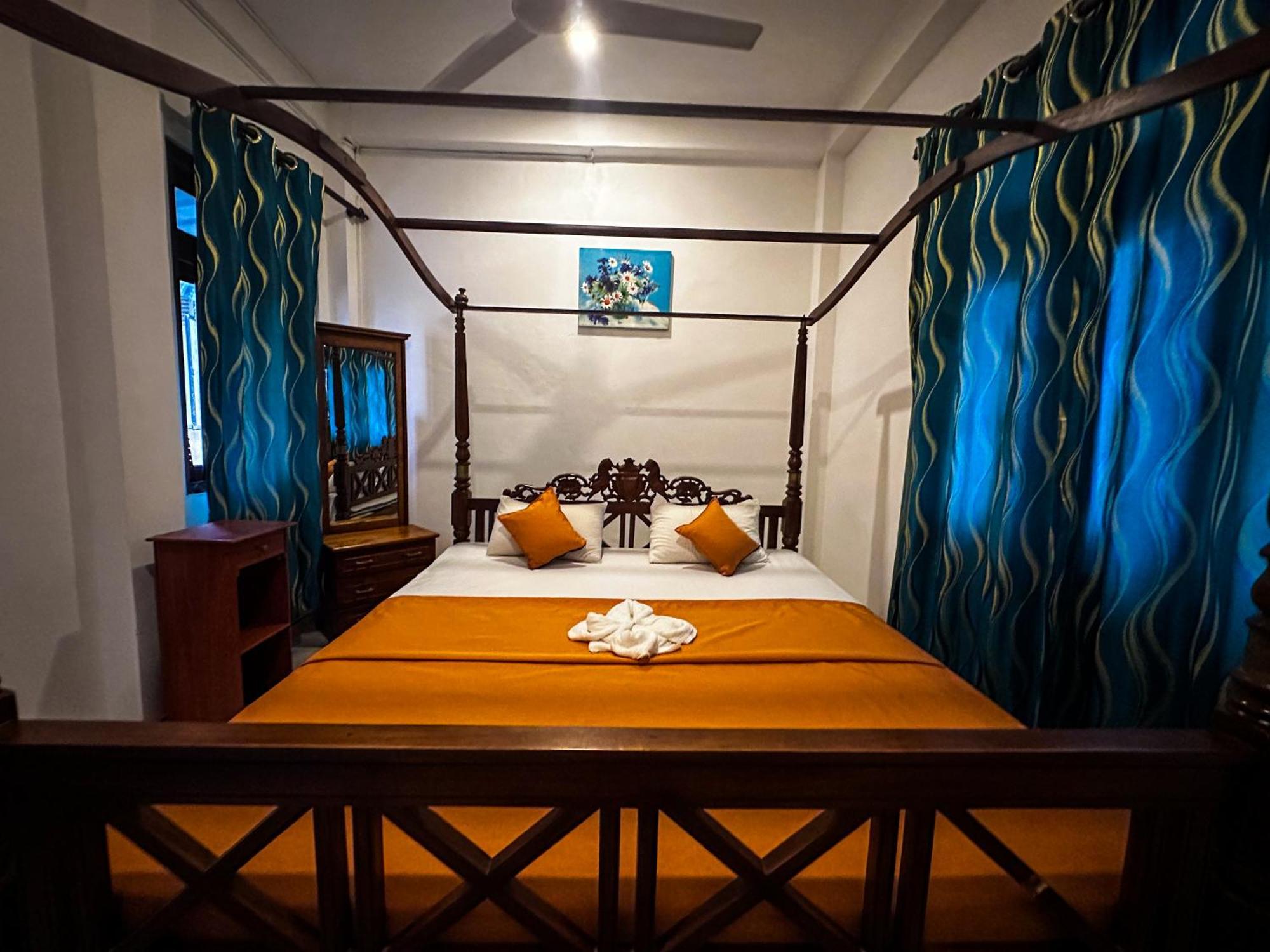 Отель New Panda House Галле Номер фото