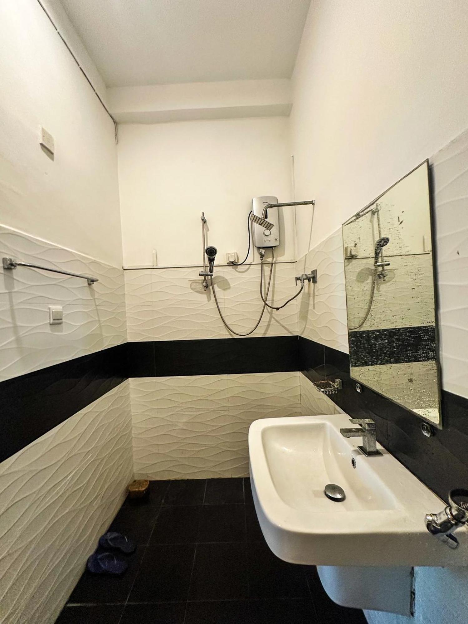 Отель New Panda House Галле Номер фото